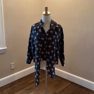 Caron Callahan 100% silk blouse very dark charcoal almost black in color.